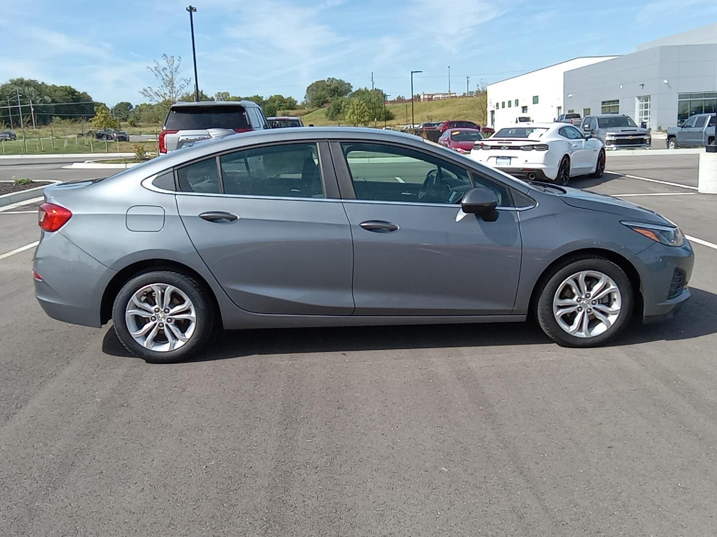 2019 Chevrolet Cruze LT 20