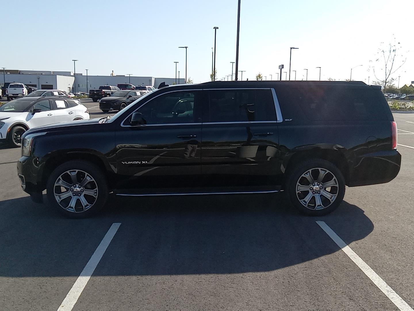 2016 GMC Yukon XL SLT 18