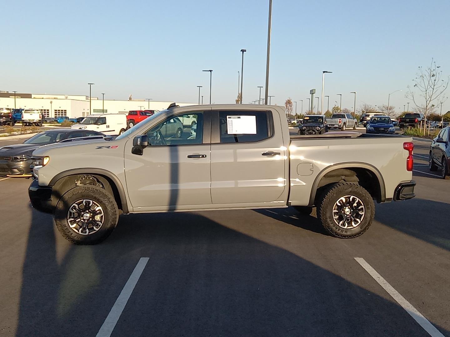 2024 Chevrolet Silverado 1500 ZR2 18