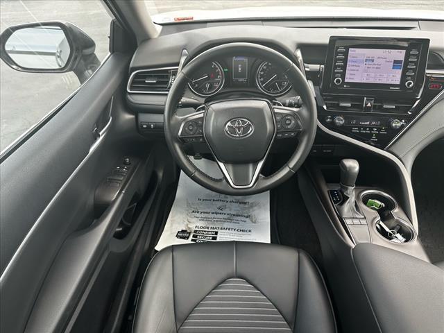 2023 Toyota Camry SE 9