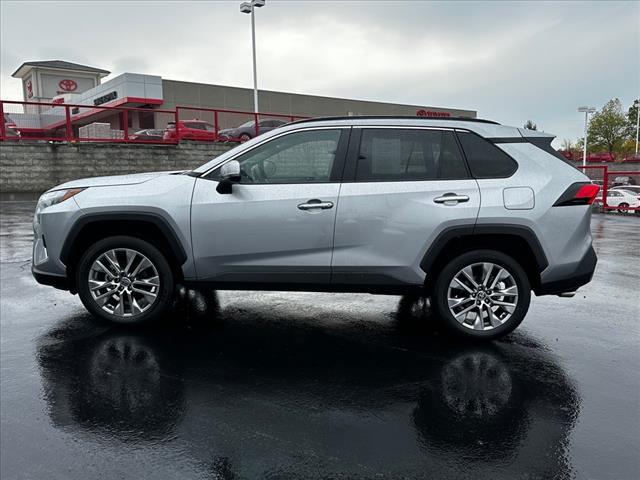 2023 Toyota RAV4 Limited 6