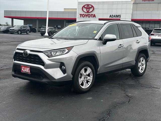 2020 Toyota RAV4 XLE 7