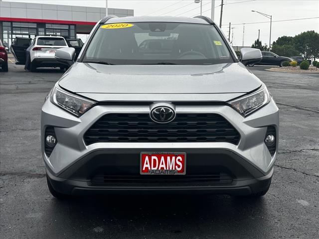 2020 Toyota RAV4 XLE 8