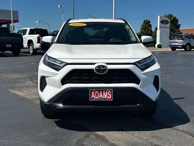 2023 Toyota RAV4 XLE 8