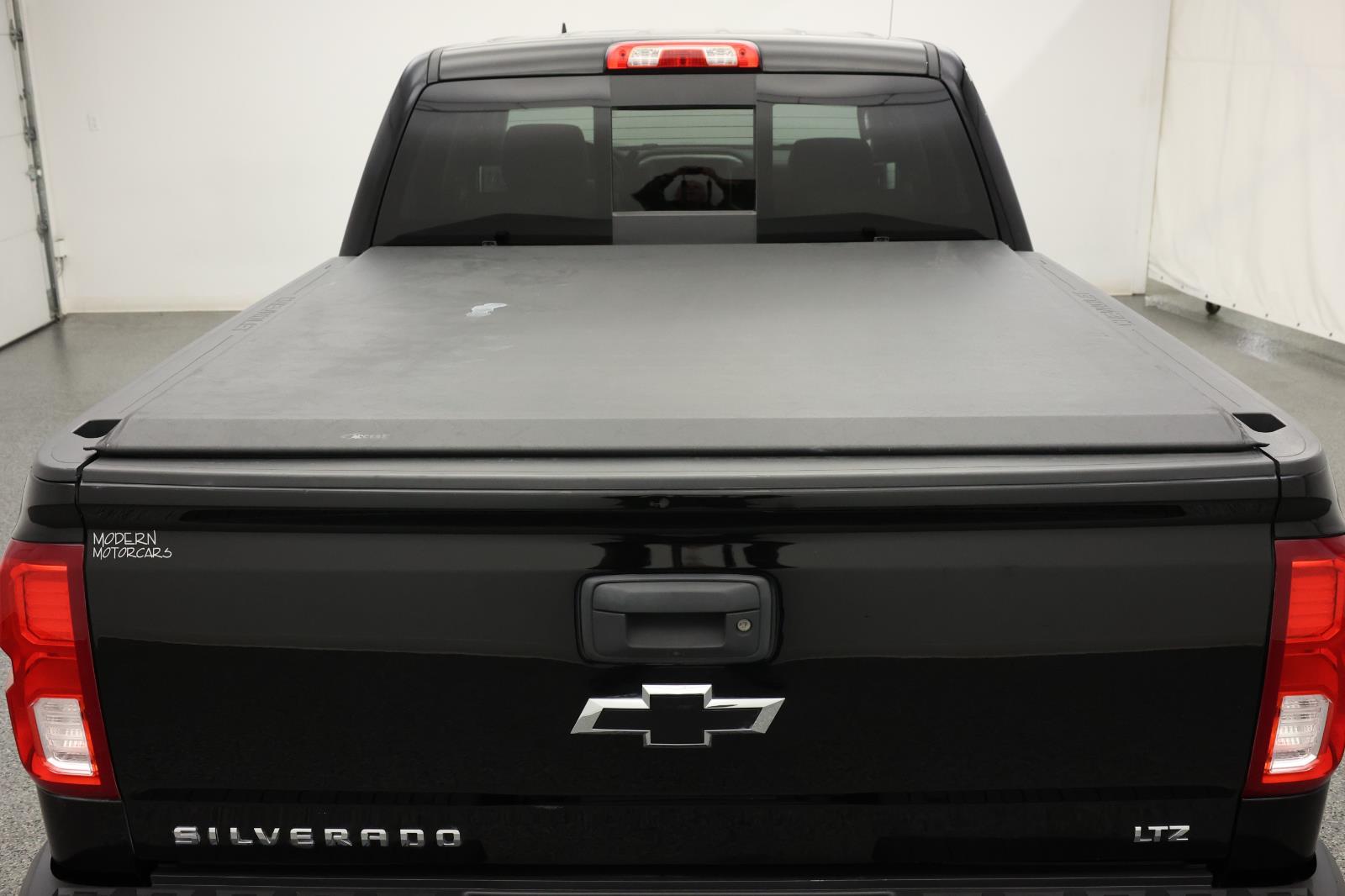 2018 Chevrolet Silverado 1500 LTZ 8