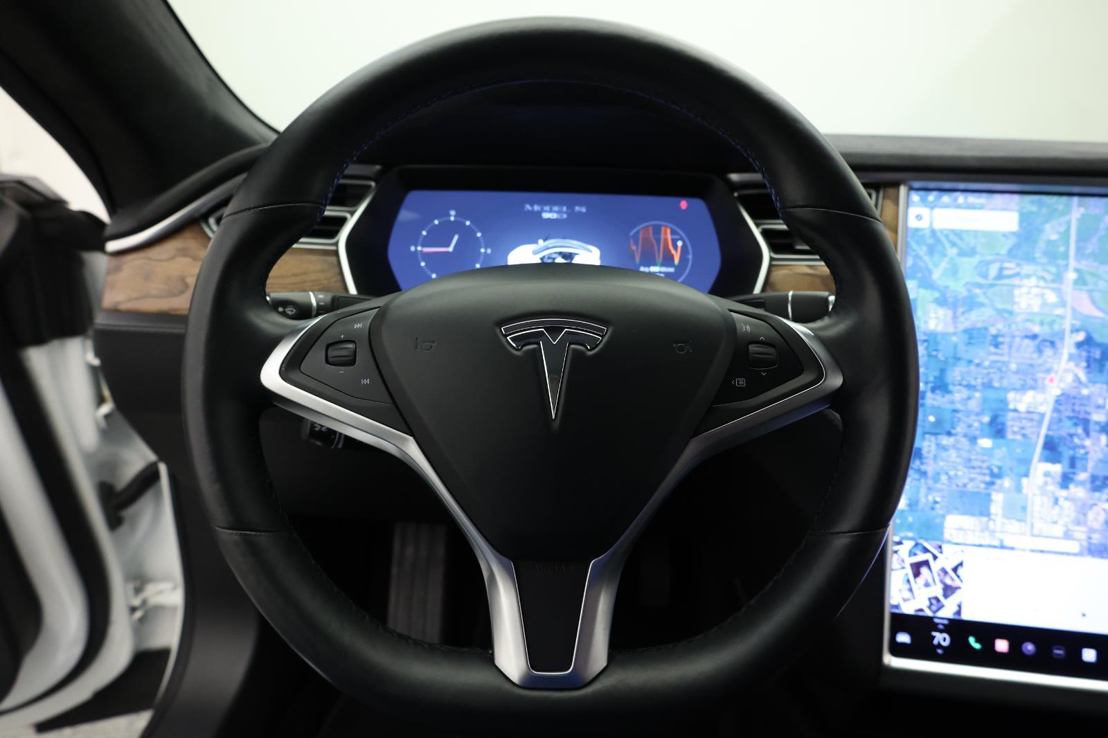 2016 Tesla Model S 90D 20