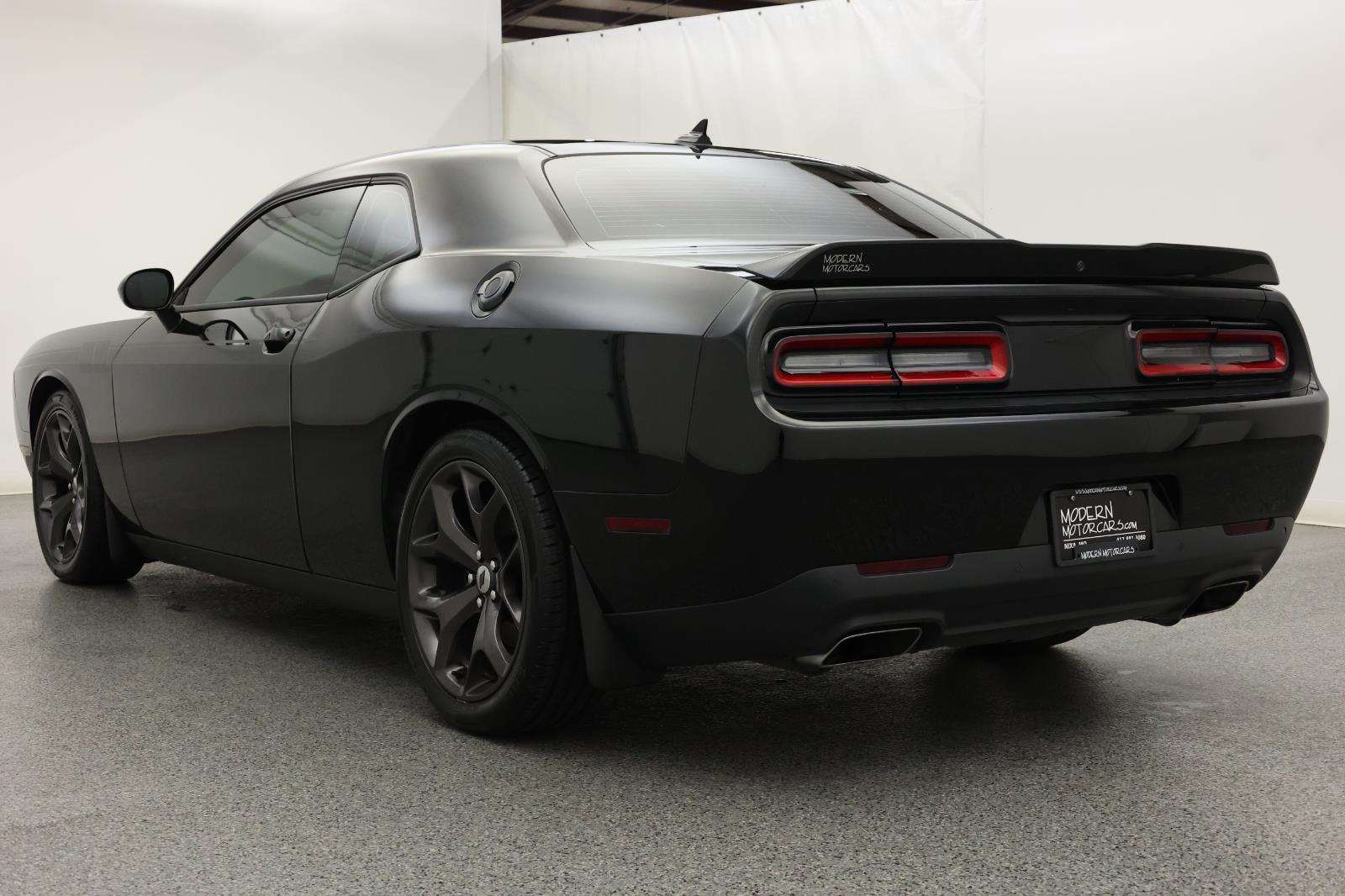 2018 Dodge Challenger R/T Plus 3