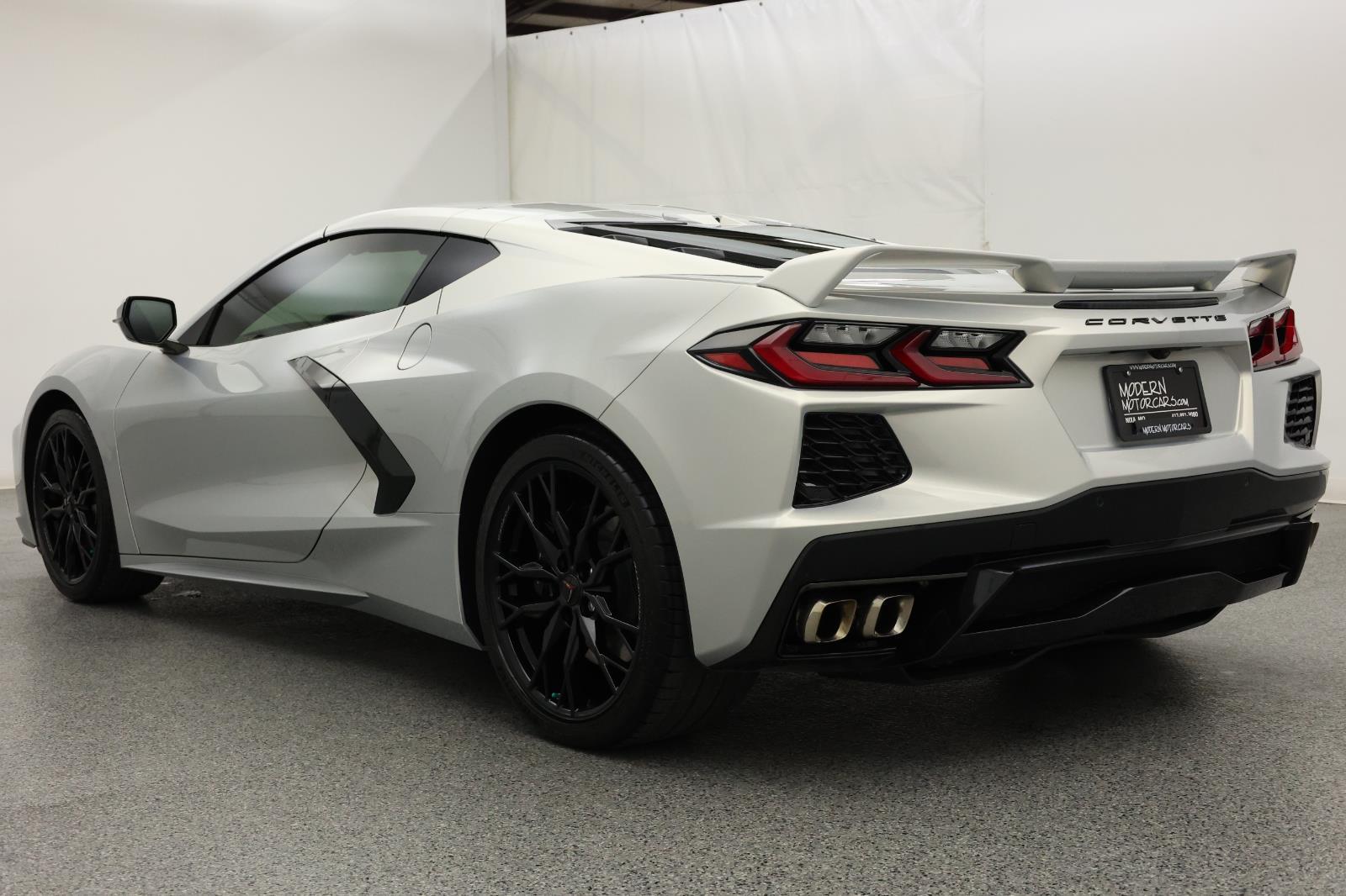 2023 Chevrolet Corvette 2LT 3