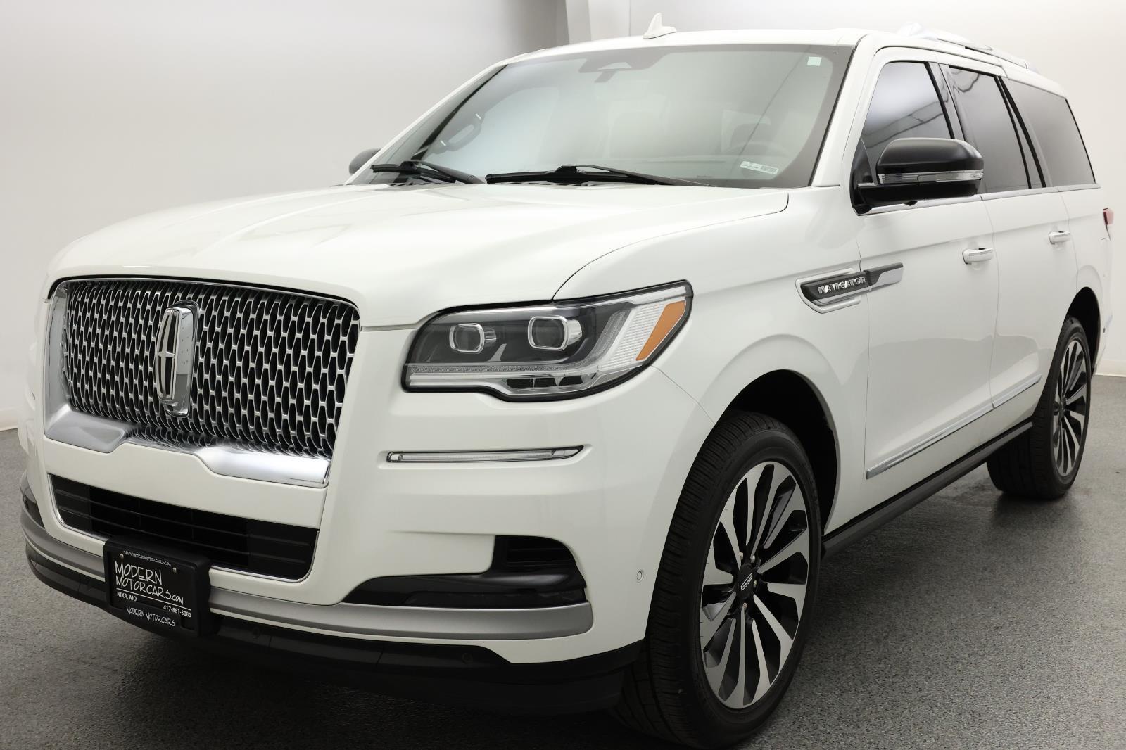 2023 Lincoln Navigator Reserve 1