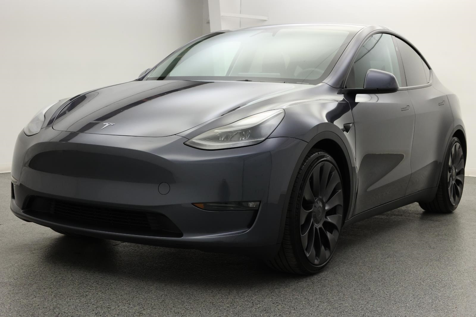 2023 Tesla Model Y Performance 1