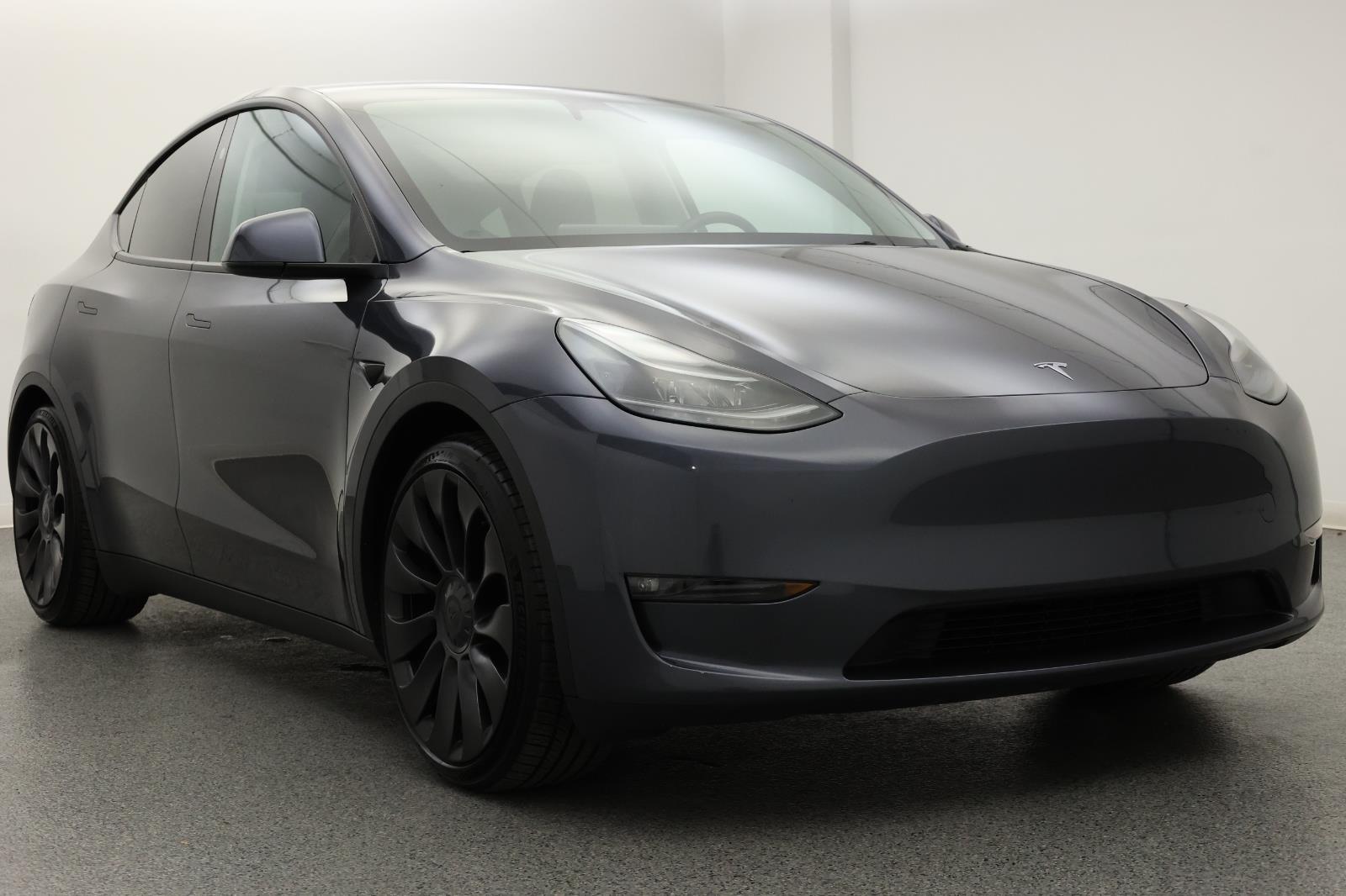 2023 Tesla Model Y Performance 8