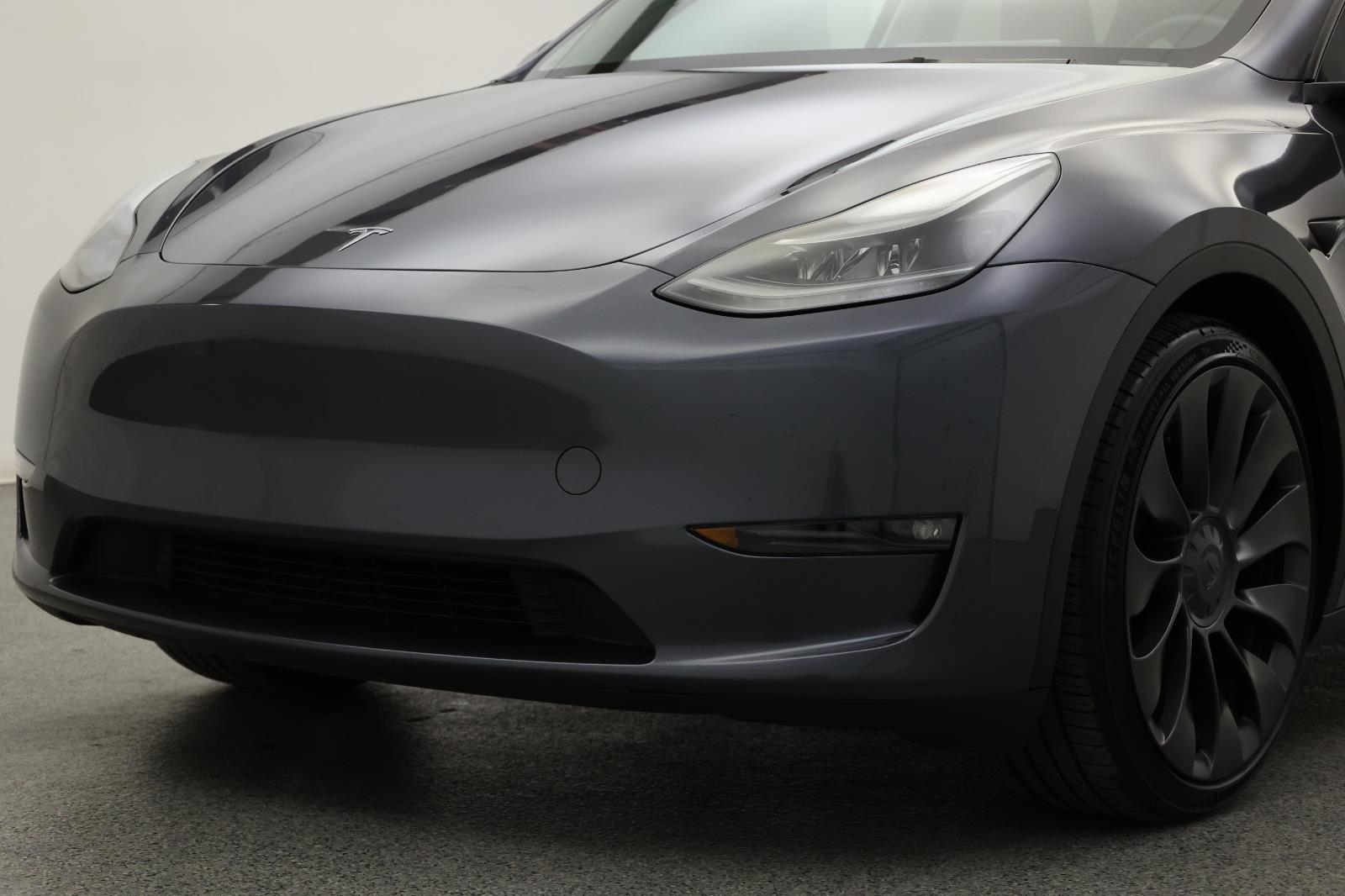 2023 Tesla Model Y Performance 10