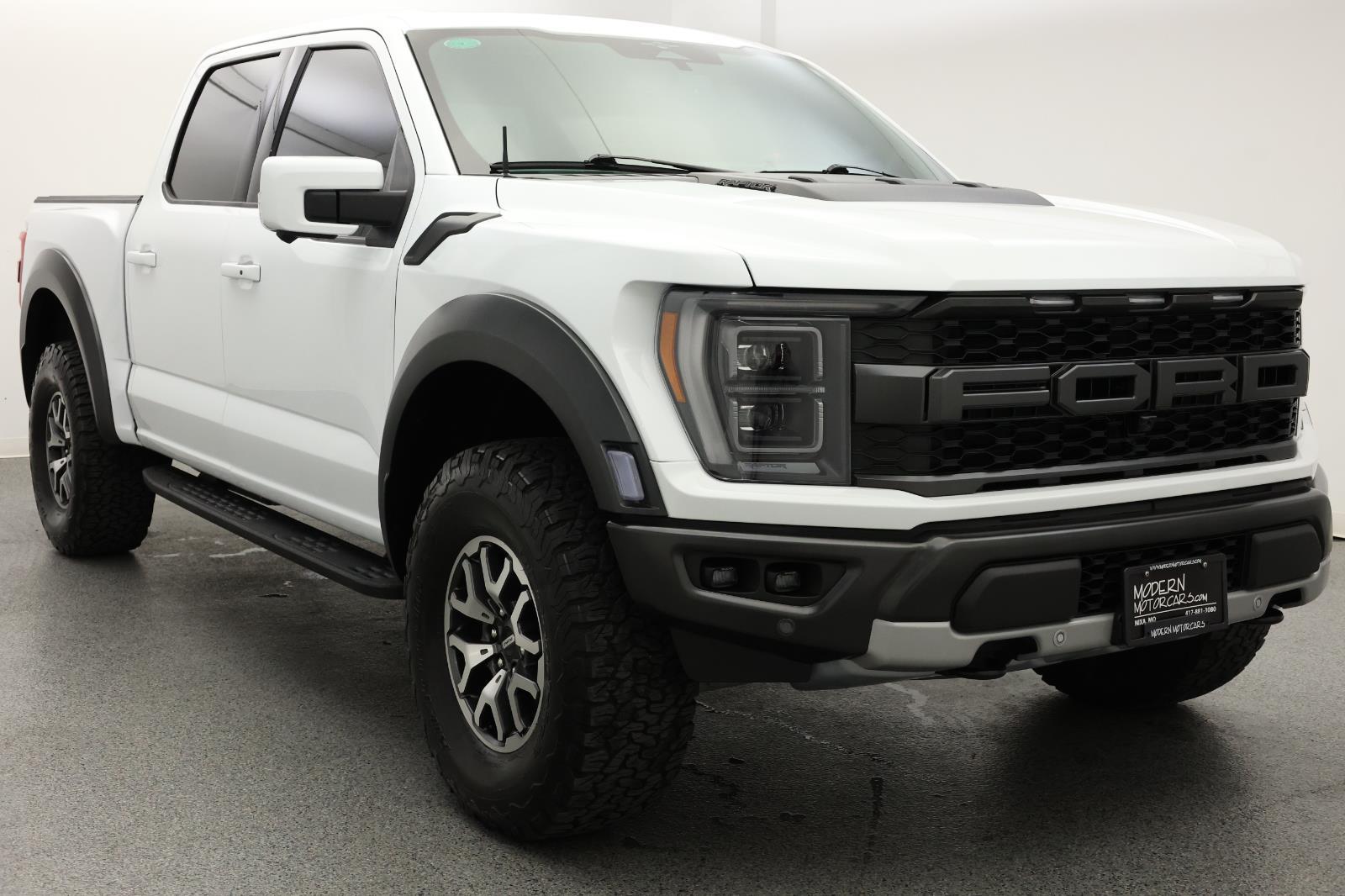 2023 Ford F-150 Raptor 11