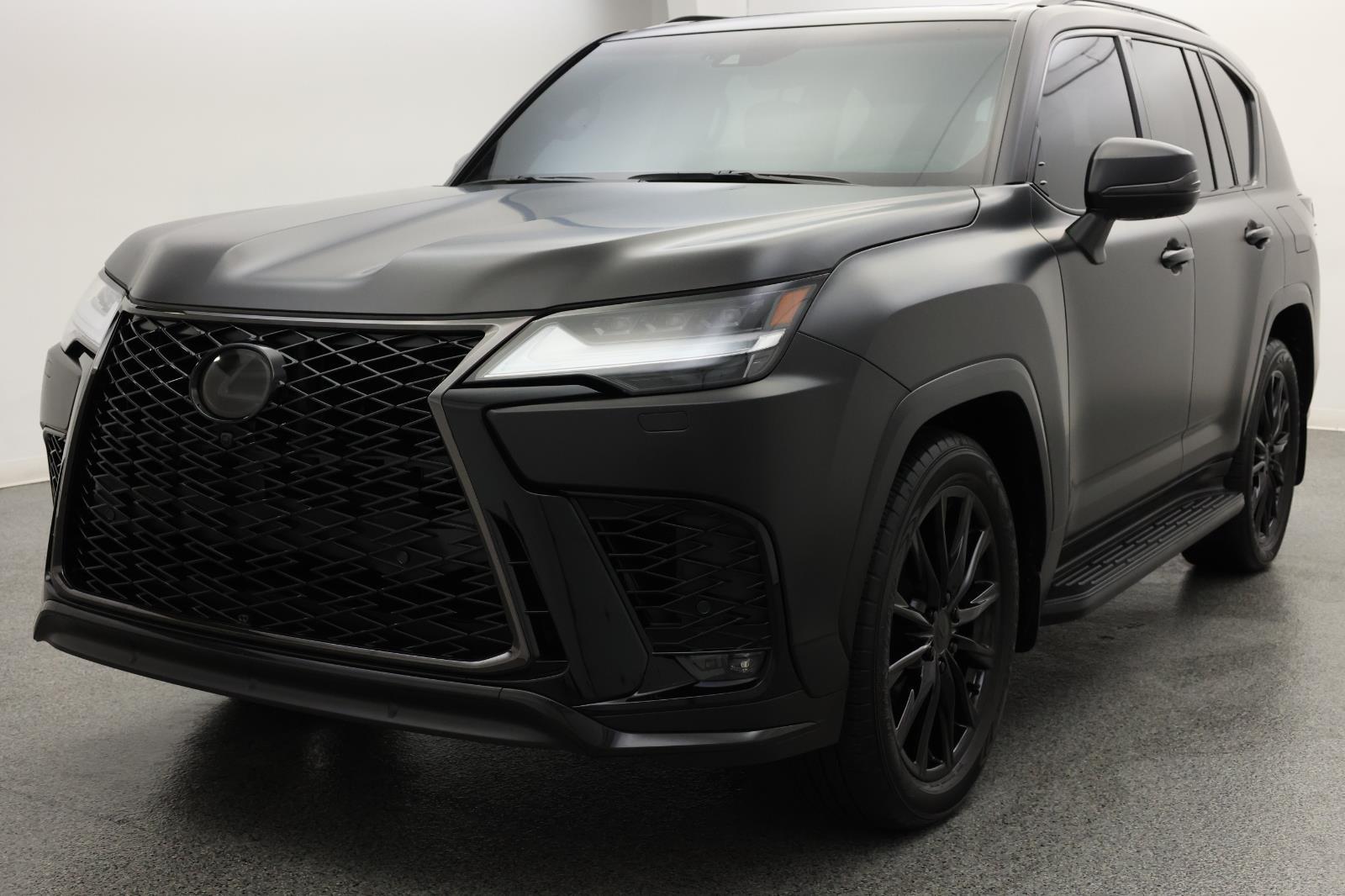 2024 Lexus LX LX 600 F SPORT 1