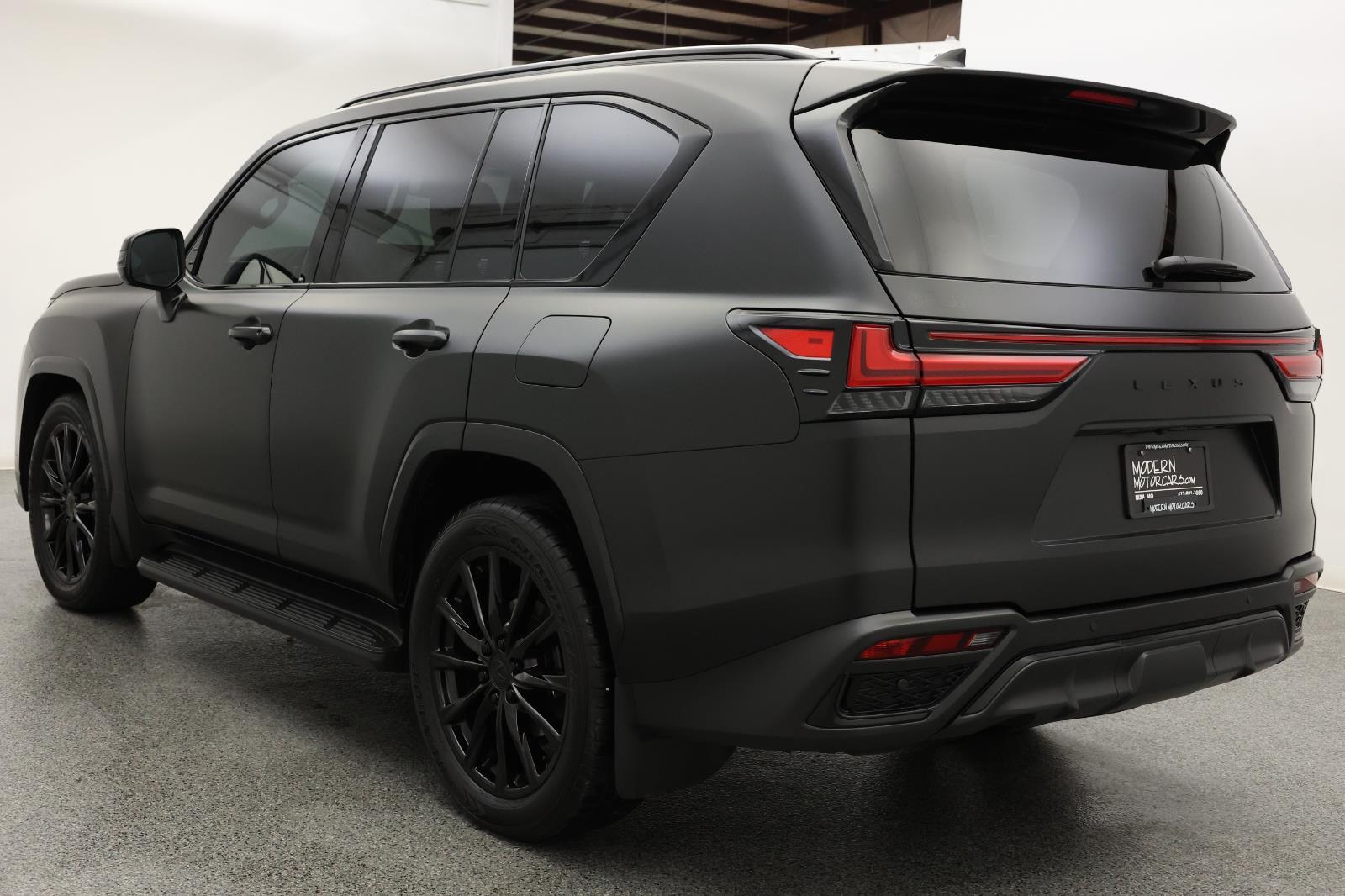 2024 Lexus LX LX 600 F SPORT 3