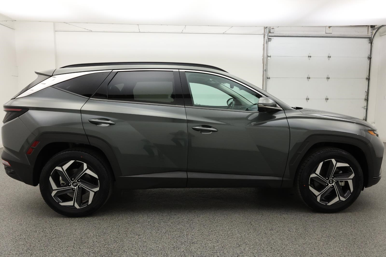 2022 Hyundai Tucson Hybrid Limited 7