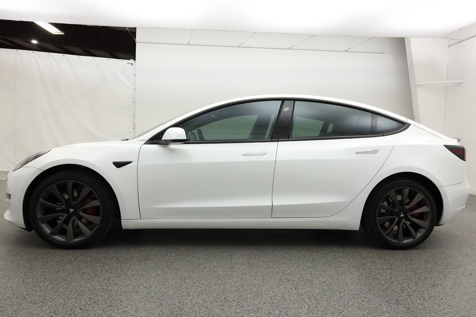 2019 Tesla Model 3 Long Range 2