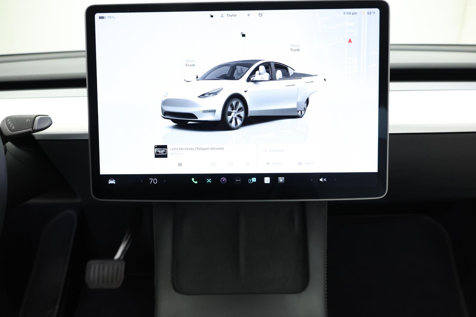 2024 Tesla Model Y Long Range 23