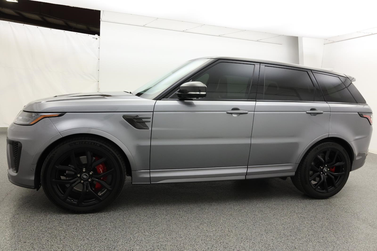 2022 Land Rover Range Rover Sport SVR 2