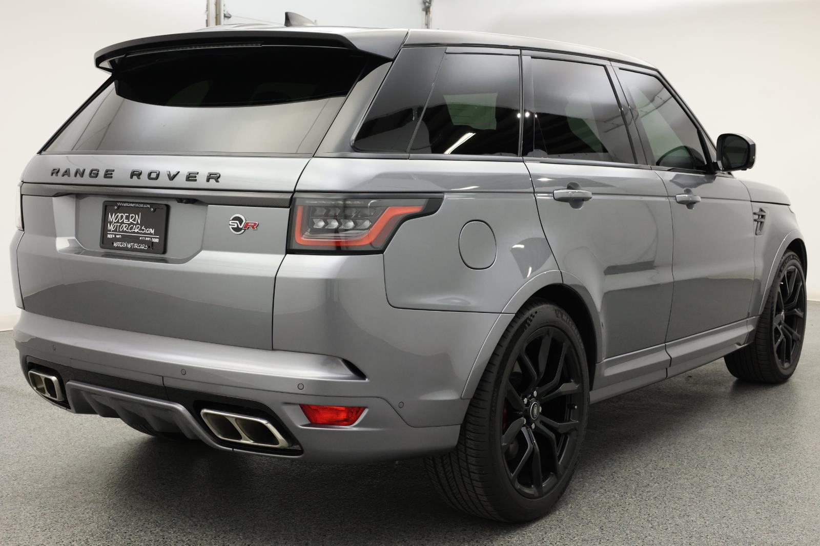 2022 Land Rover Range Rover Sport SVR 5