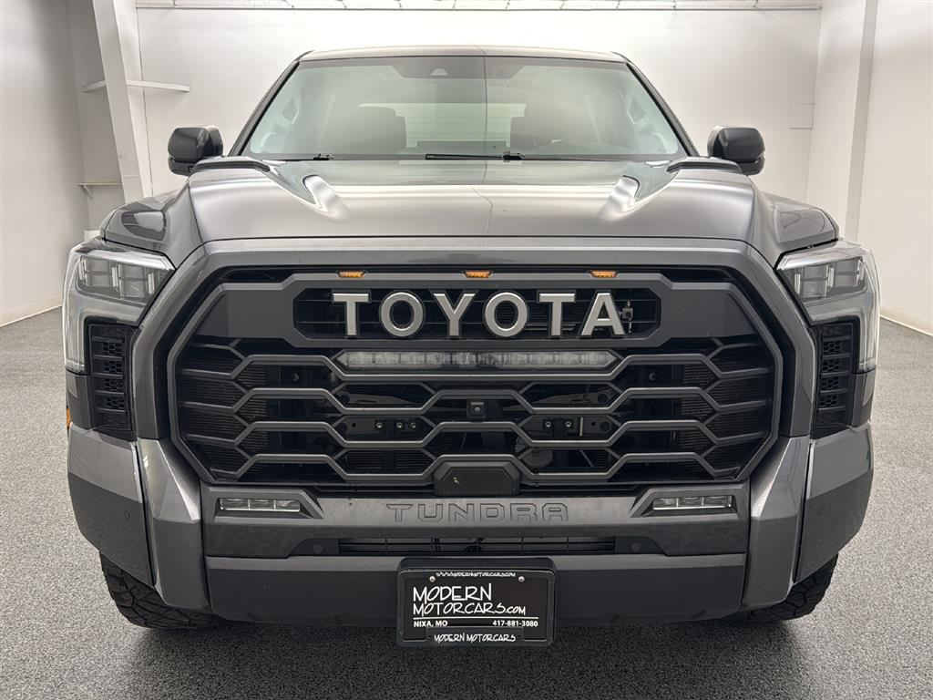 2023 Toyota Tundra 4WD TRD Pro Hybrid 8