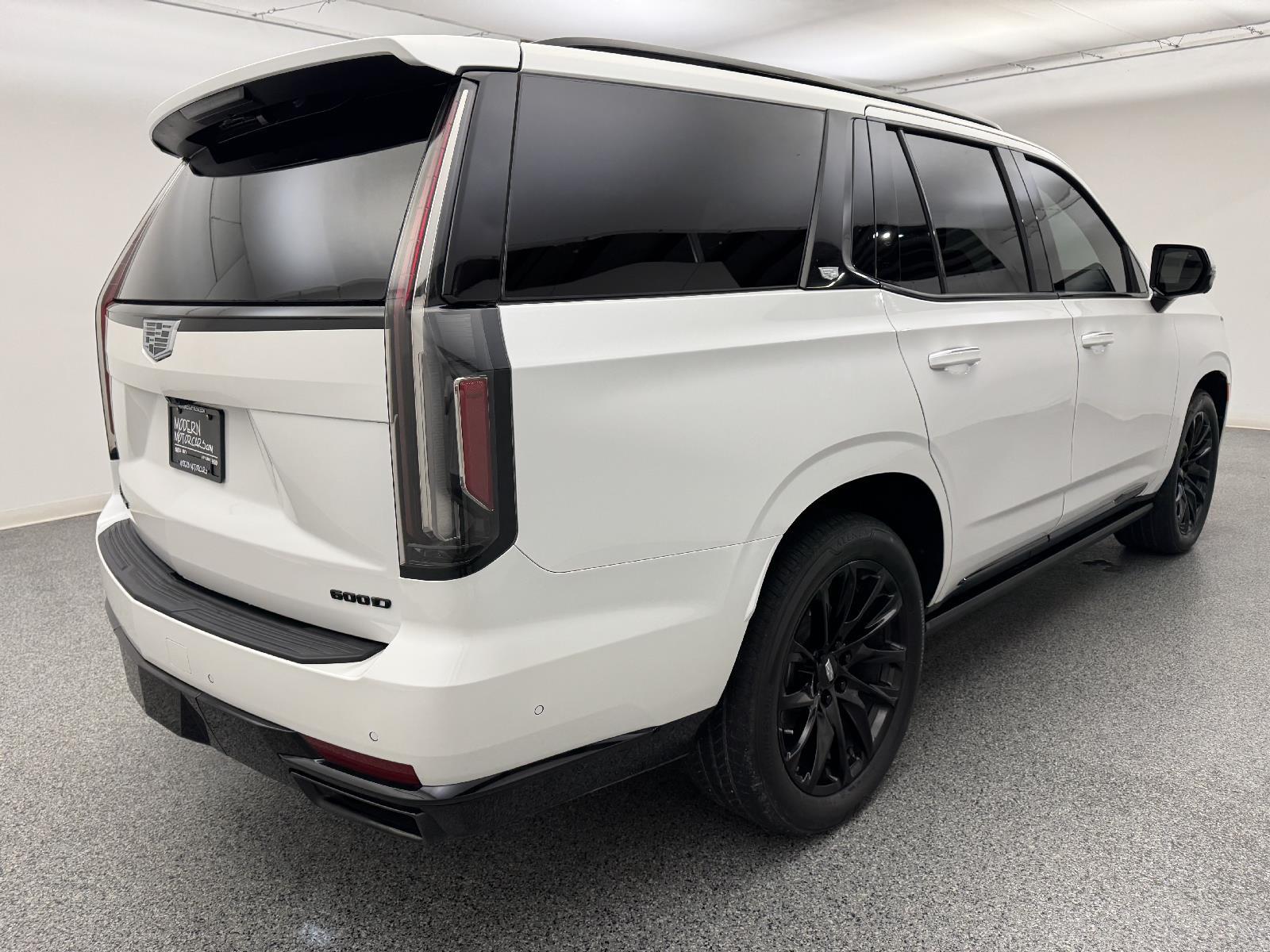 2023 Cadillac Escalade 4WD Sport 5