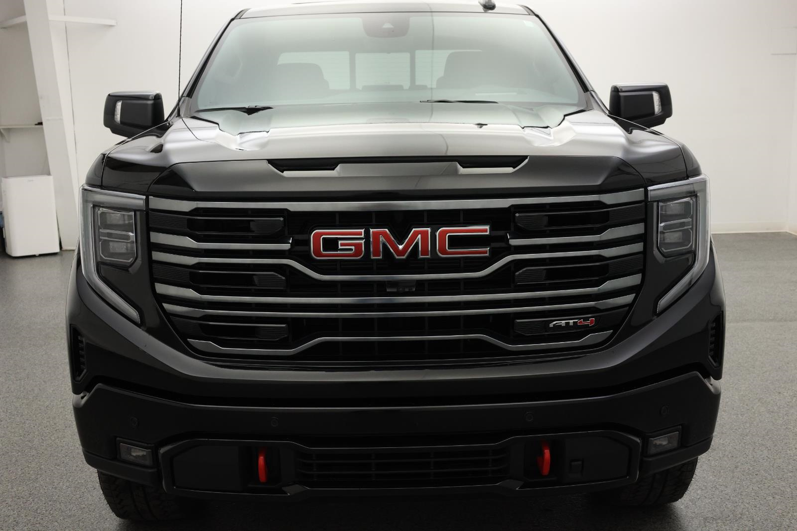 2025 GMC Sierra 1500 AT4 11