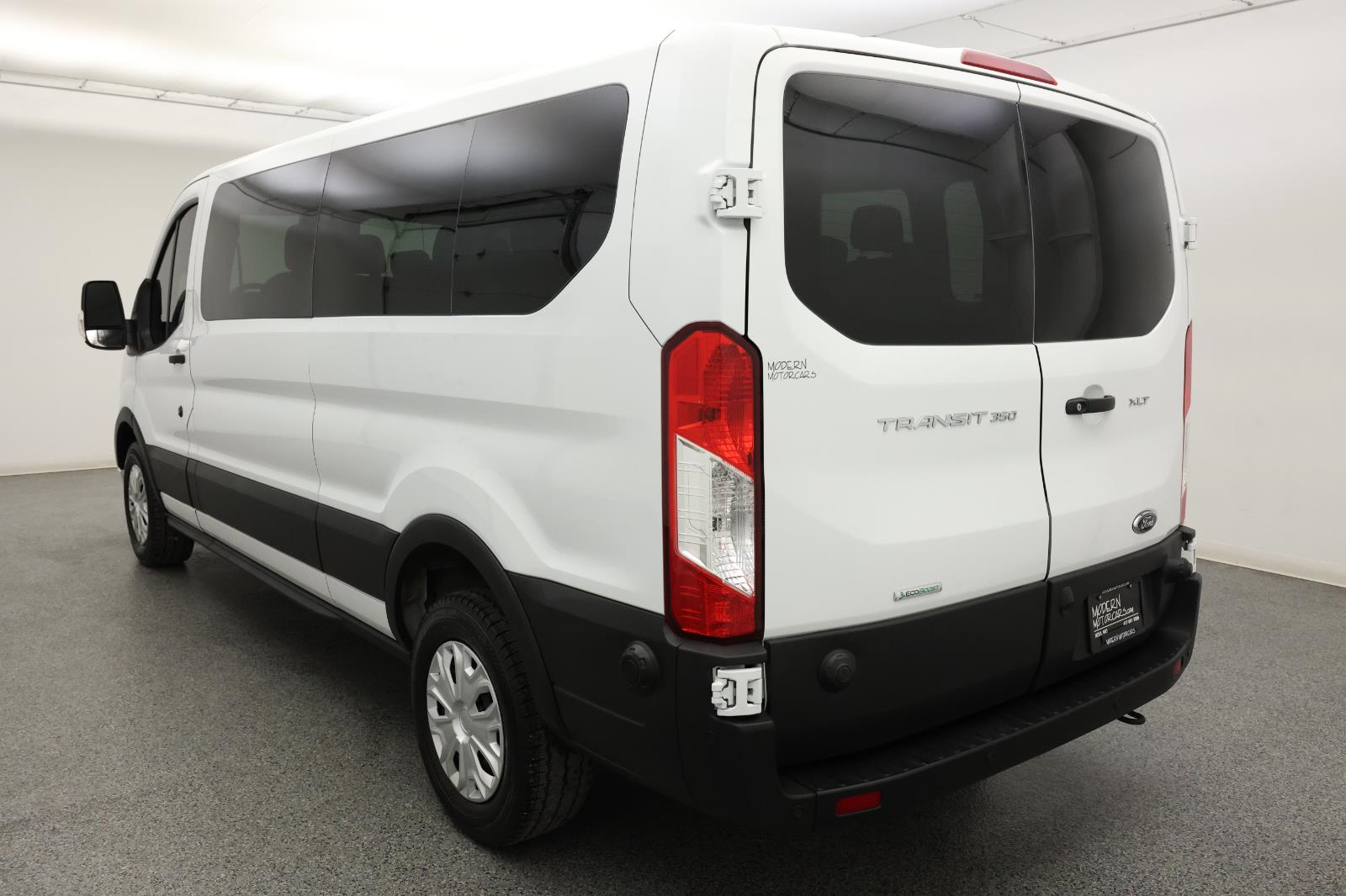 2024 Ford Transit Passenger Wagon XL 3