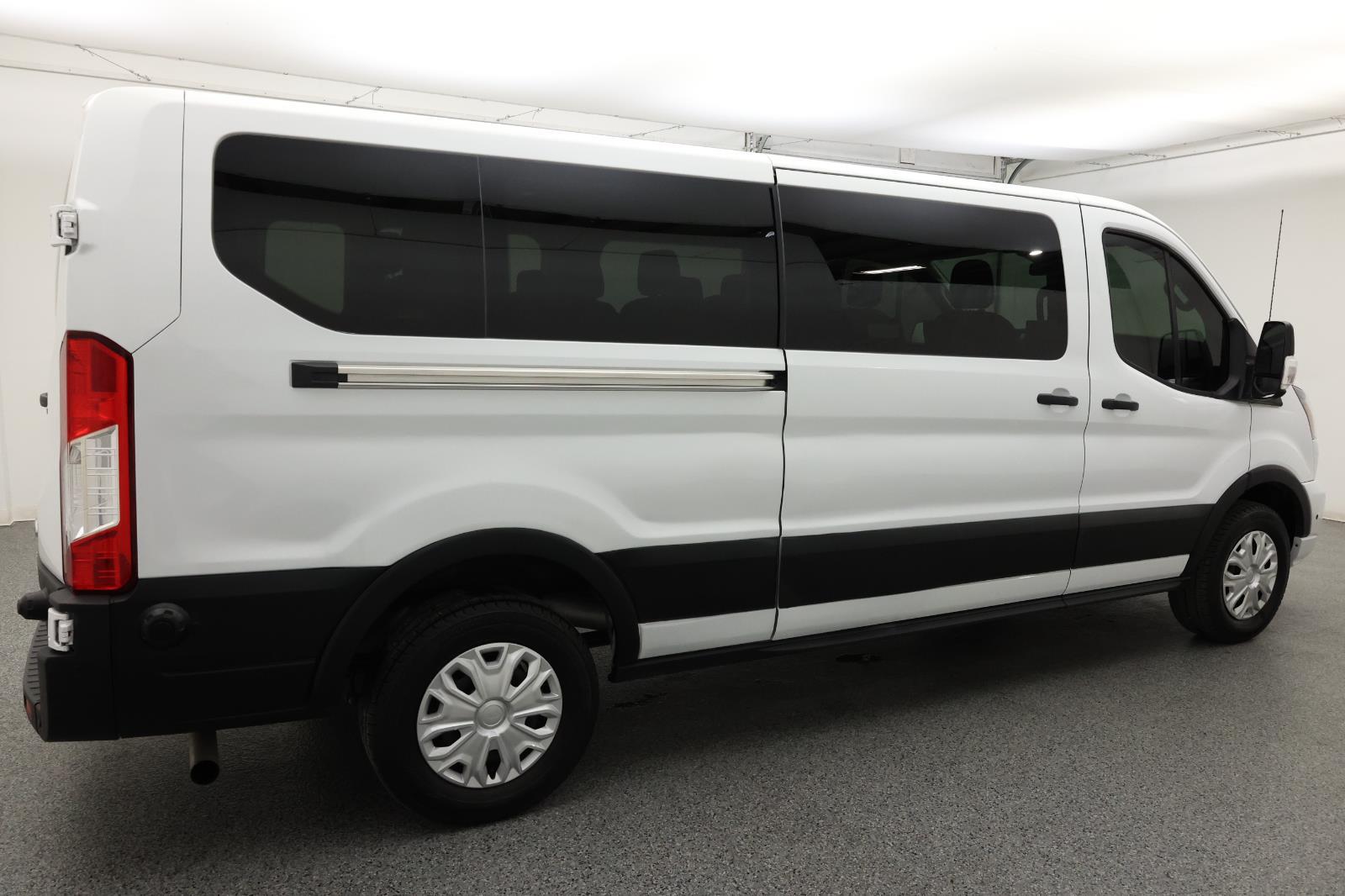 2024 Ford Transit Passenger Wagon XL 7