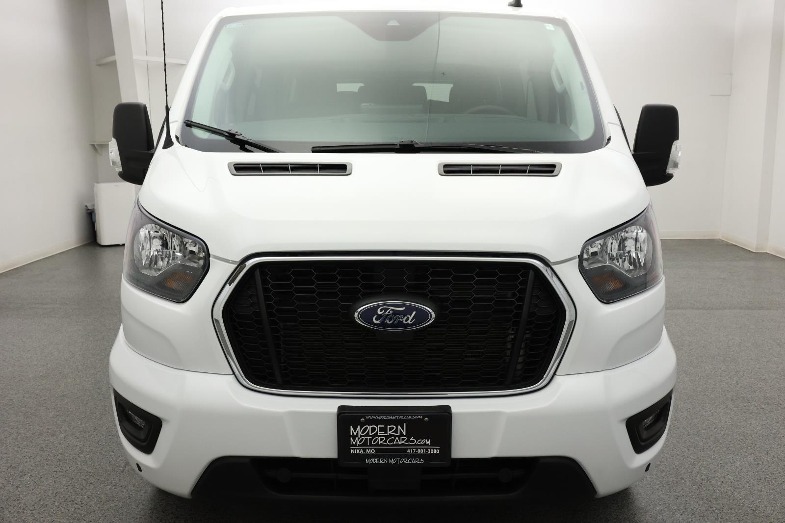 2024 Ford Transit Passenger Wagon XL 9