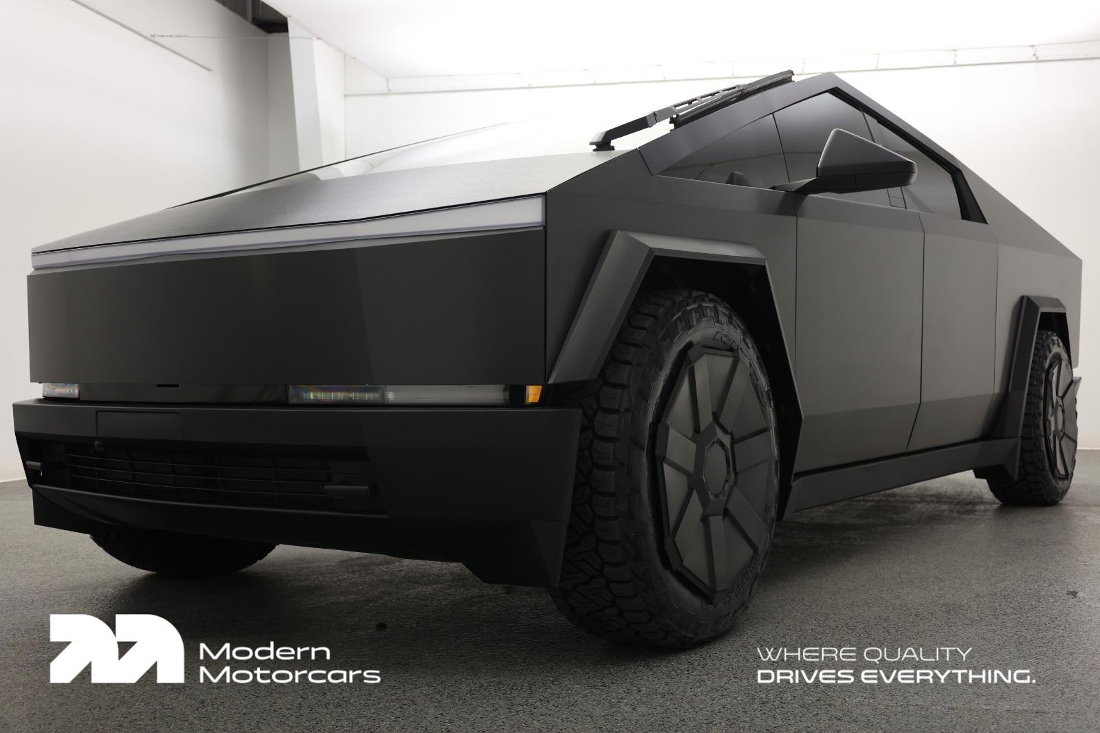 2024 Tesla Cybertruck Crew Cab AWD
