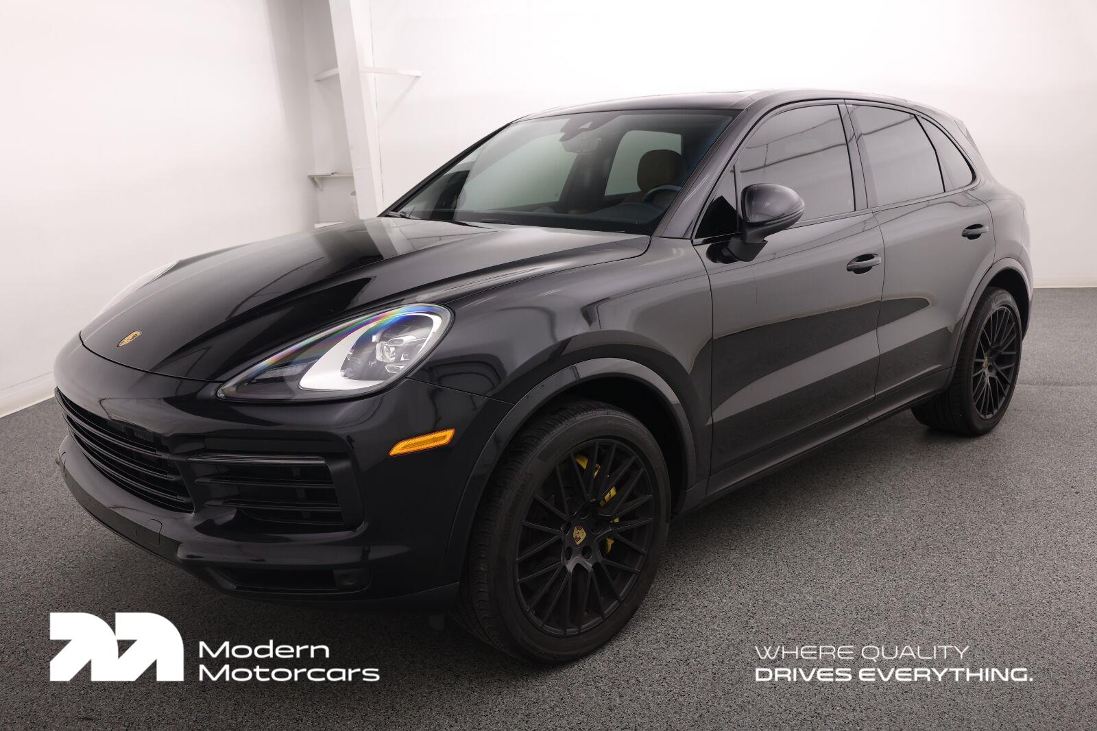Black 2022 Porsche Cayenne SUV / Crossover Automatic