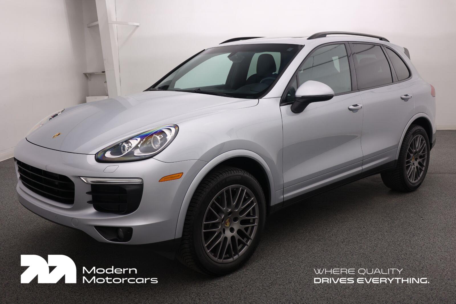 Rhodium Silver Metallic 2017 Porsche Cayenne SUV / Crossover All-Wheel Drive Automatic