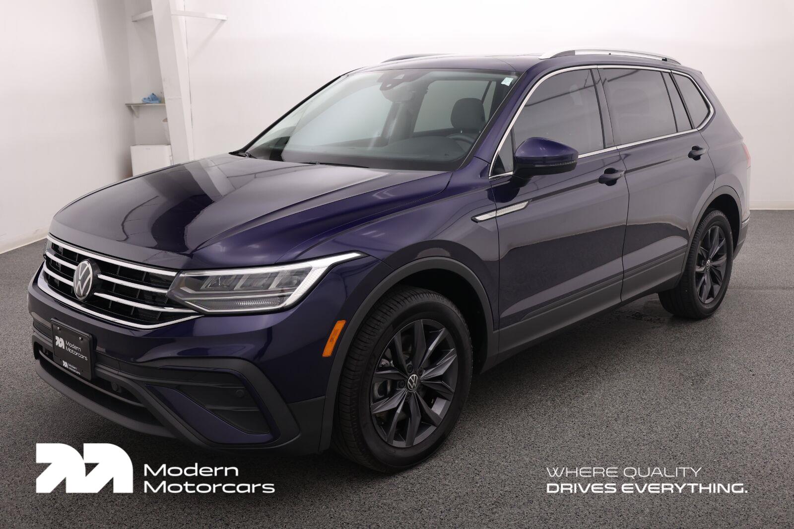 Atlantic Blue Metallic 2023 Volkswagen Tiguan SUV / Crossover Front-Wheel Drive Automatic