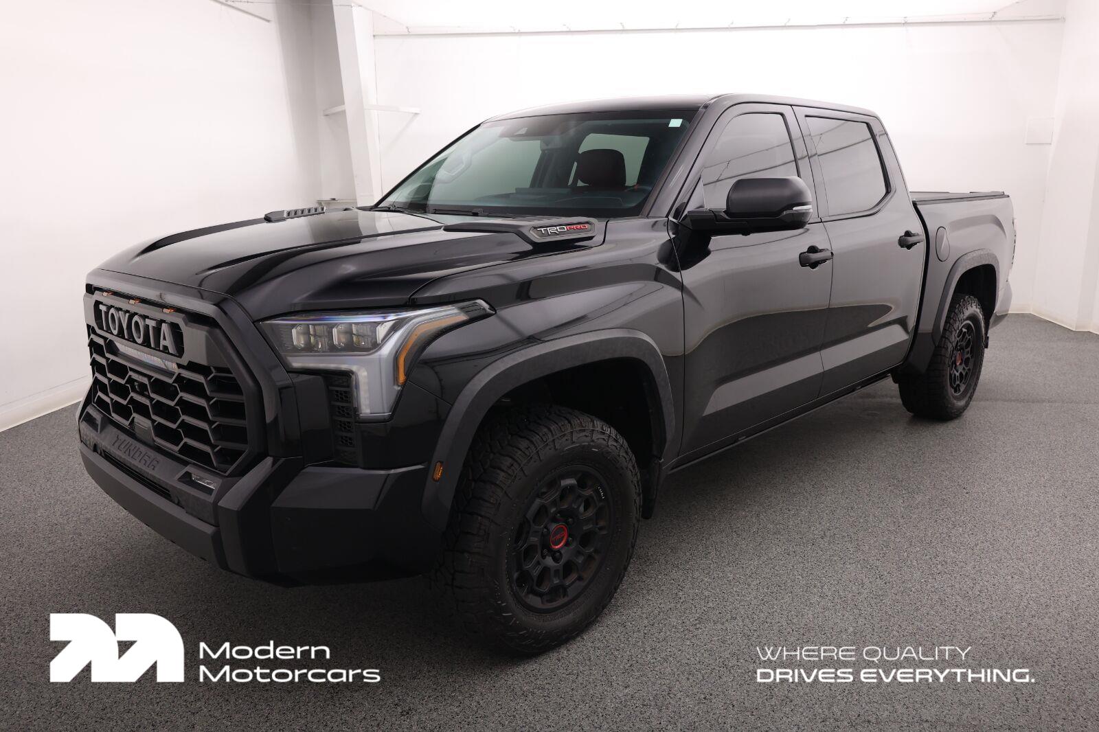 2023 Toyota Tundra Hybrid Negro (Midnight Black Metallic) Camioneta Todo terreno Automática