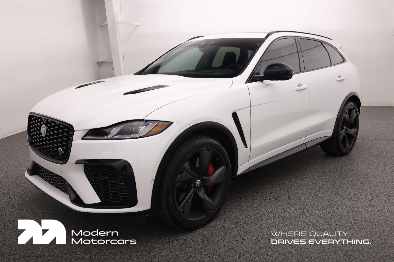 Ostuni Pearl White Metallic 2025 Jaguar F-PACE SUV / Crossover All-Wheel Drive Automatic