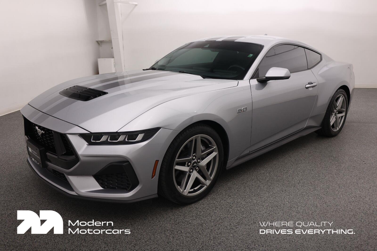 Iconic Silver Metallic 2024 Ford Mustang Coupe Rear-Wheel Drive 6-Speed Manual