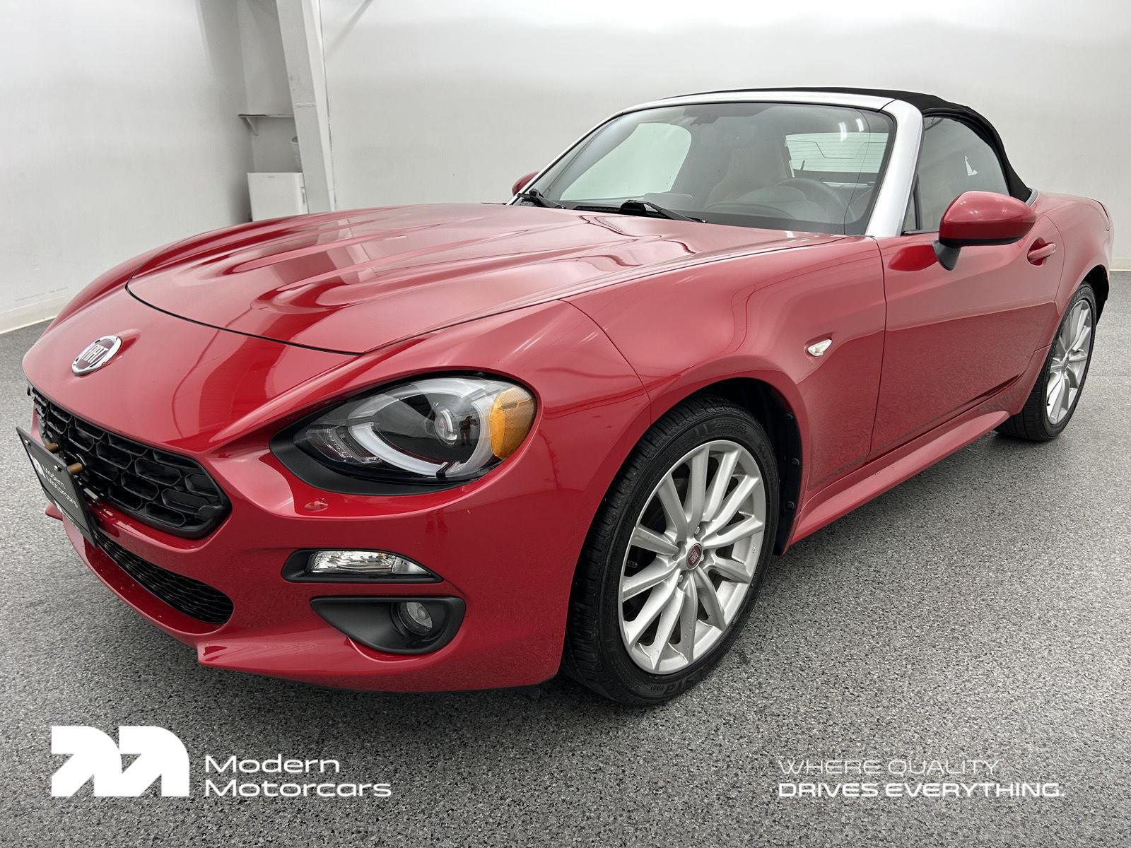 Hypnotique Red 2018 FIAT 124 Spider Convertible Rear-Wheel Drive 6-Speed Automatic