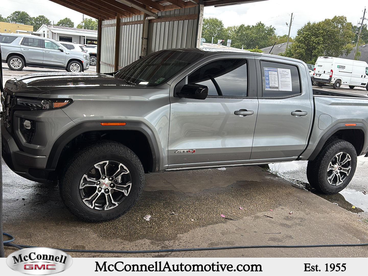 Sterling Metallic 2025 GMC Canyon Pickup Truck Four-Wheel Drive 8-Speed Automatic