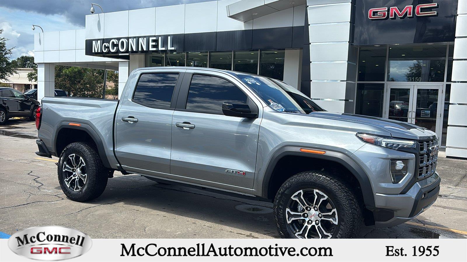 Sterling Metallic 2025 GMC Canyon Pickup Truck Four-Wheel Drive 8-Speed Automatic