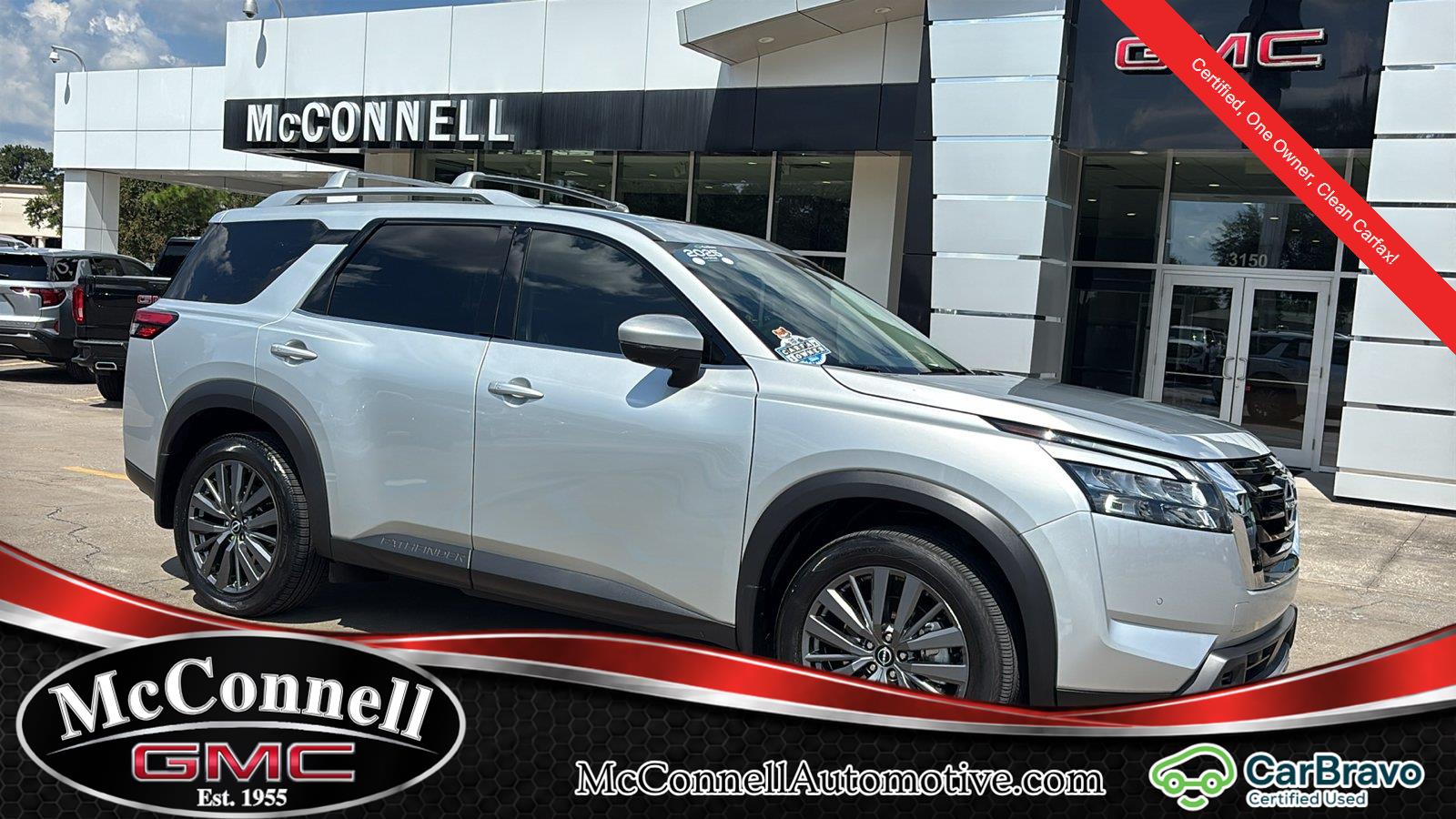 Brilliant Silver Metallic 2025 Nissan Pathfinder SUV / Crossover Front-Wheel Drive Automatic