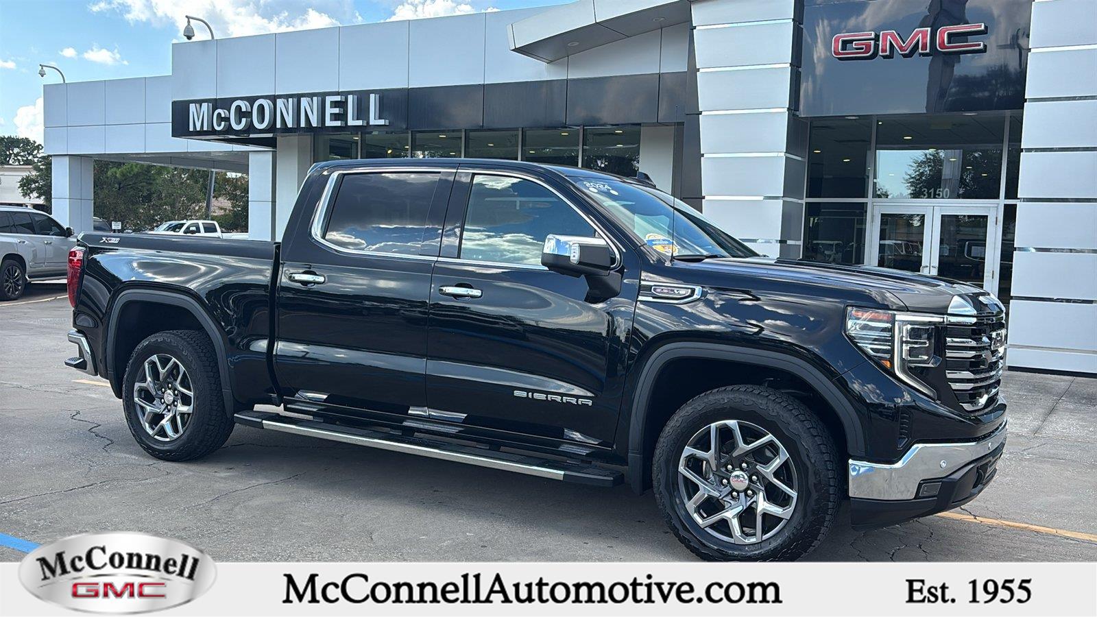2024 GMC Sierra 1500 SLT Crew Cab 4WD
