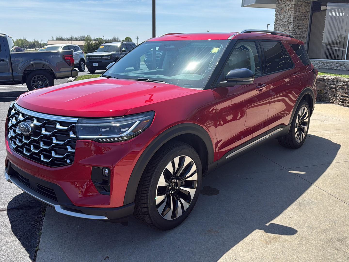 View vehicle photo 3