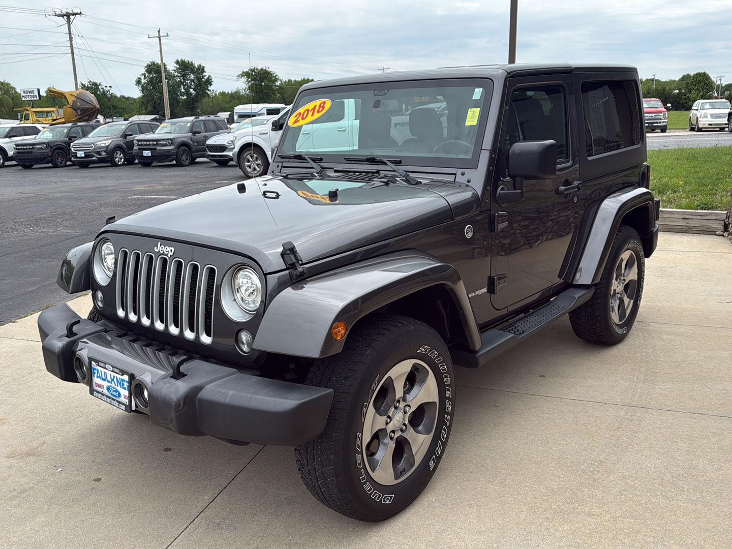 View vehicle photo 5