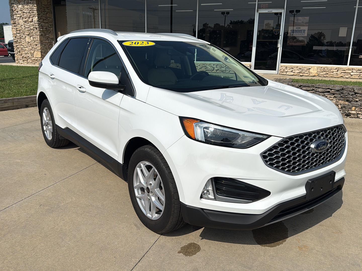 White 2023 Ford Edge SUV / Crossover All-Wheel Drive 8-Speed Automatic