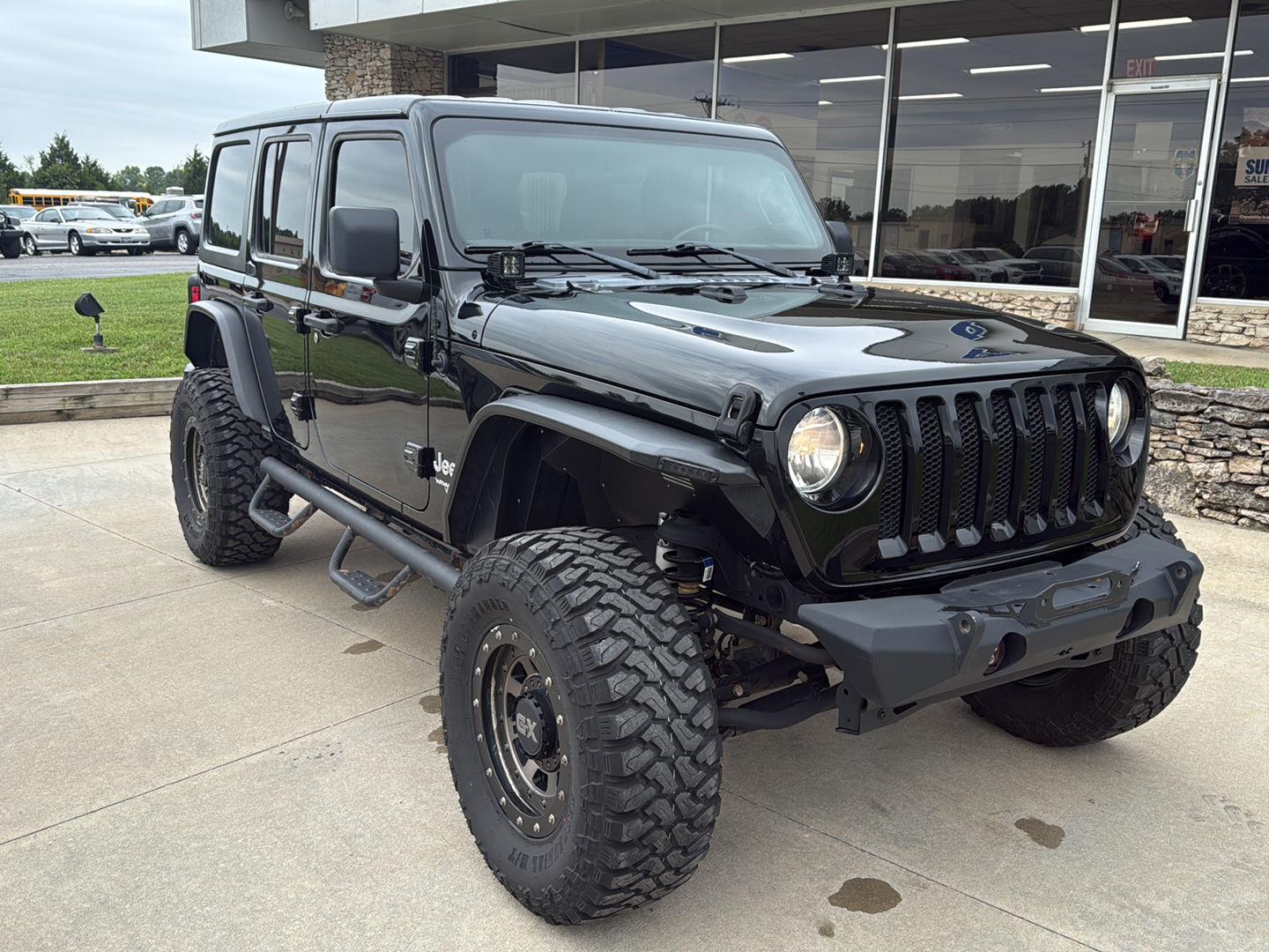 Black Clearcoat 2018 Jeep Wrangler SUV / Crossover Four-Wheel Drive 8-Speed Automatic