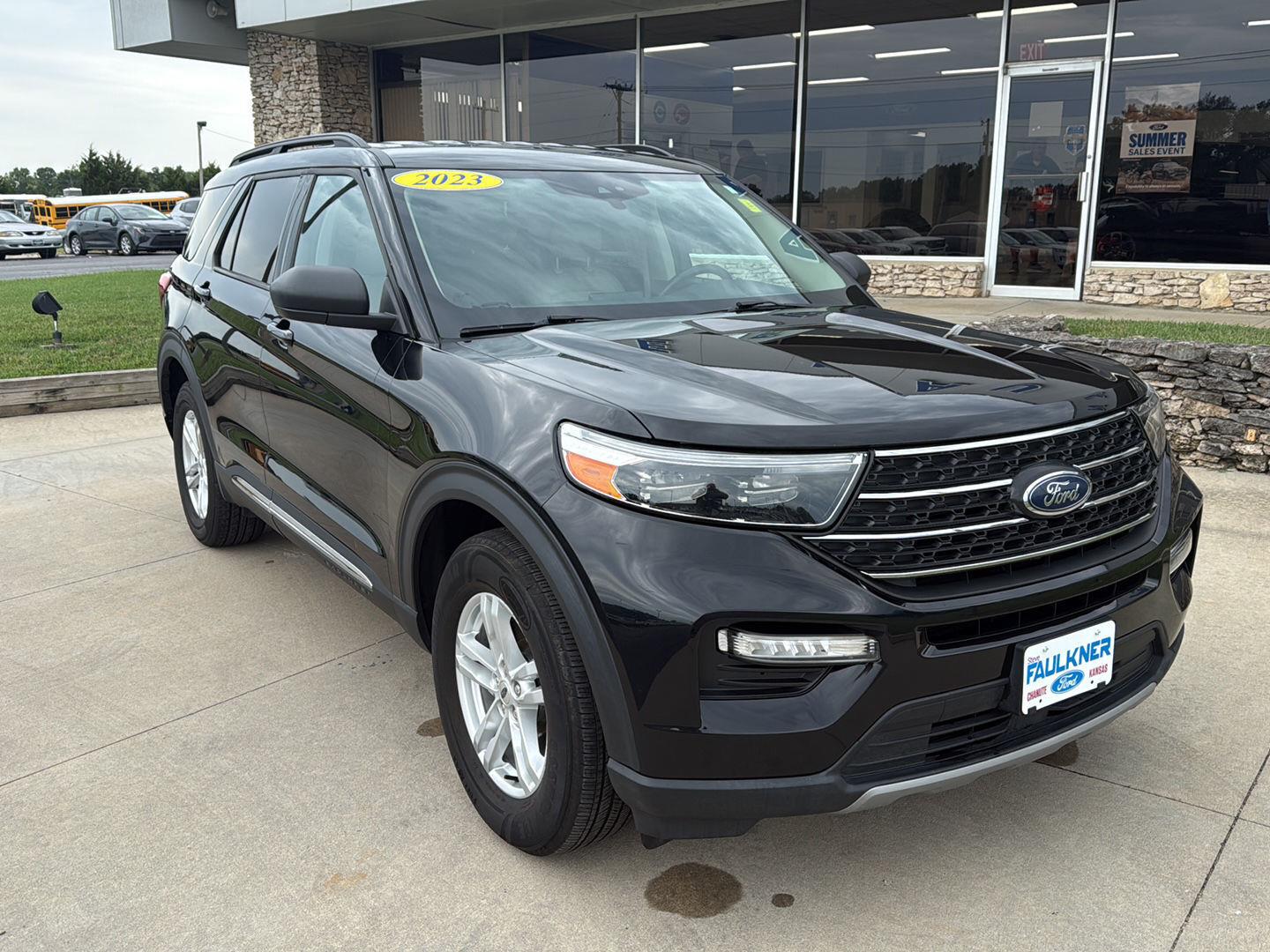 Agate Black Metallic 2023 Ford Explorer SUV / Crossover All-Wheel Drive 10-Speed Automatic