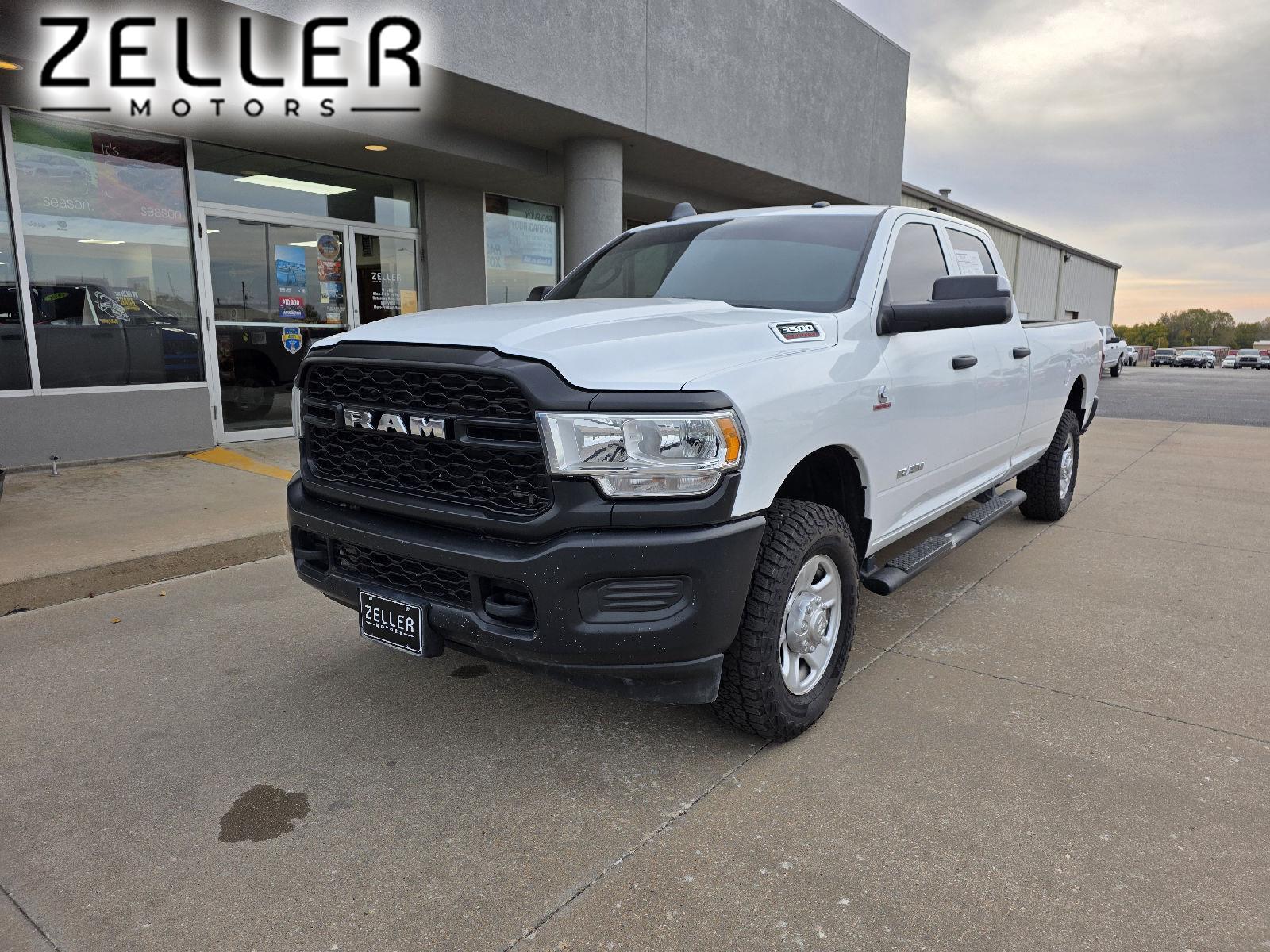 2022 RAM 3500 Tradesman Crew Cab LB 4WD