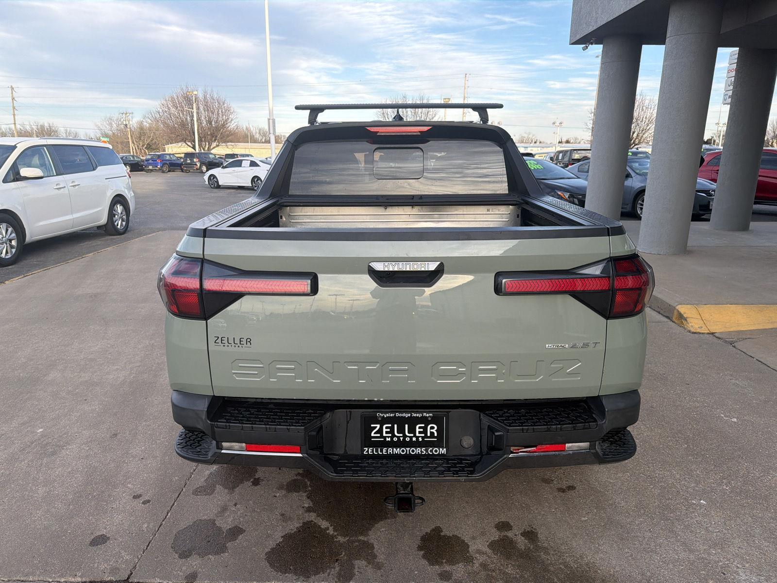 View vehicle photo 4