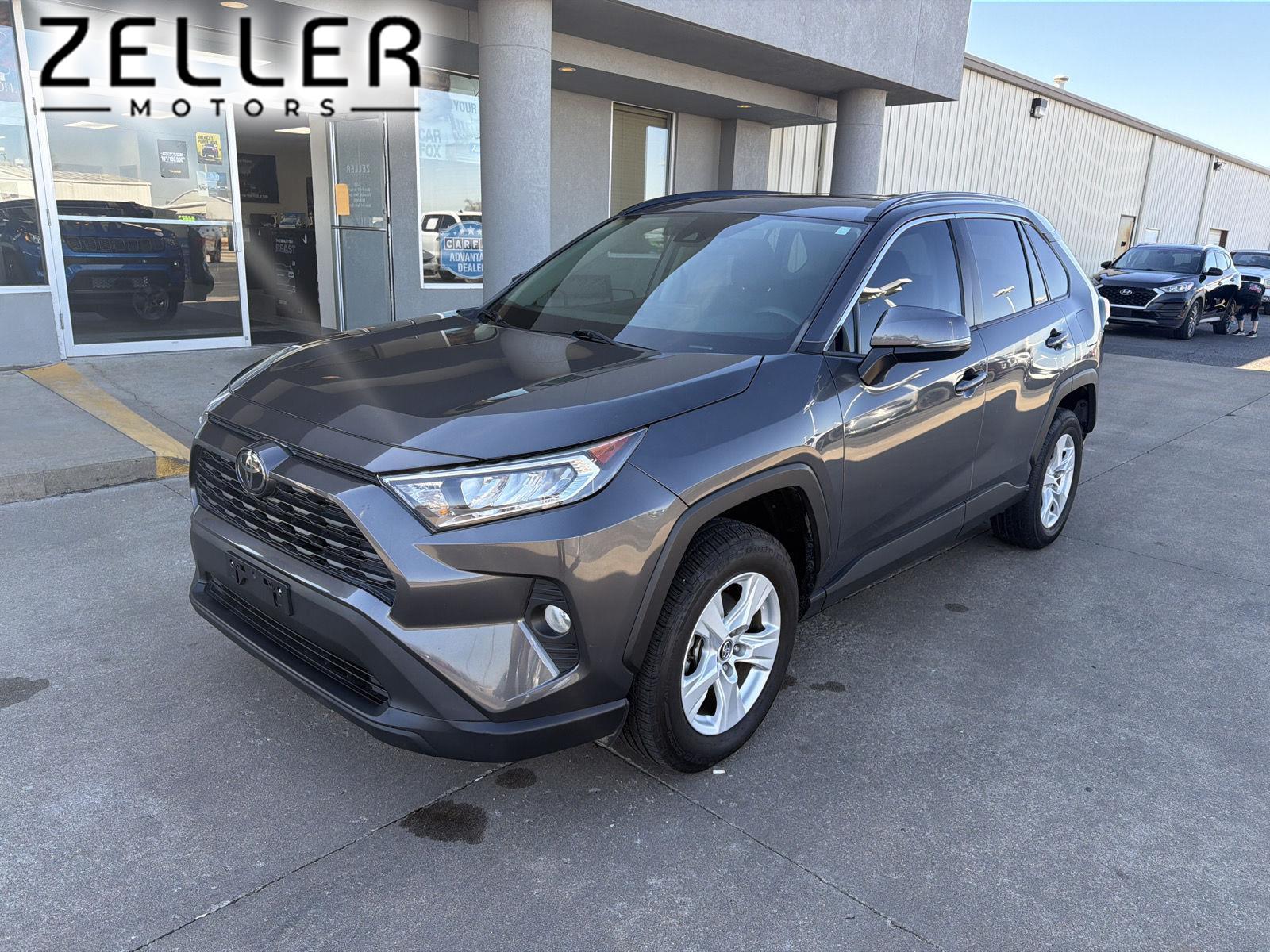 2020 Toyota RAV4 XLE FWD